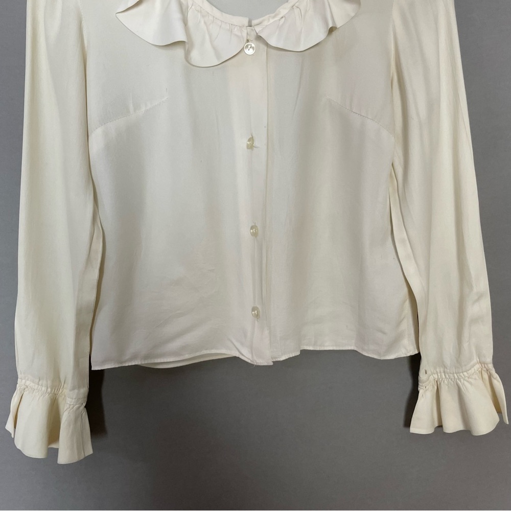Vintage Blouse Ruffle Neckline Cuffs FLAWS Off-White‎ Cream Button-Up Top Twee - Picture 5 of 13